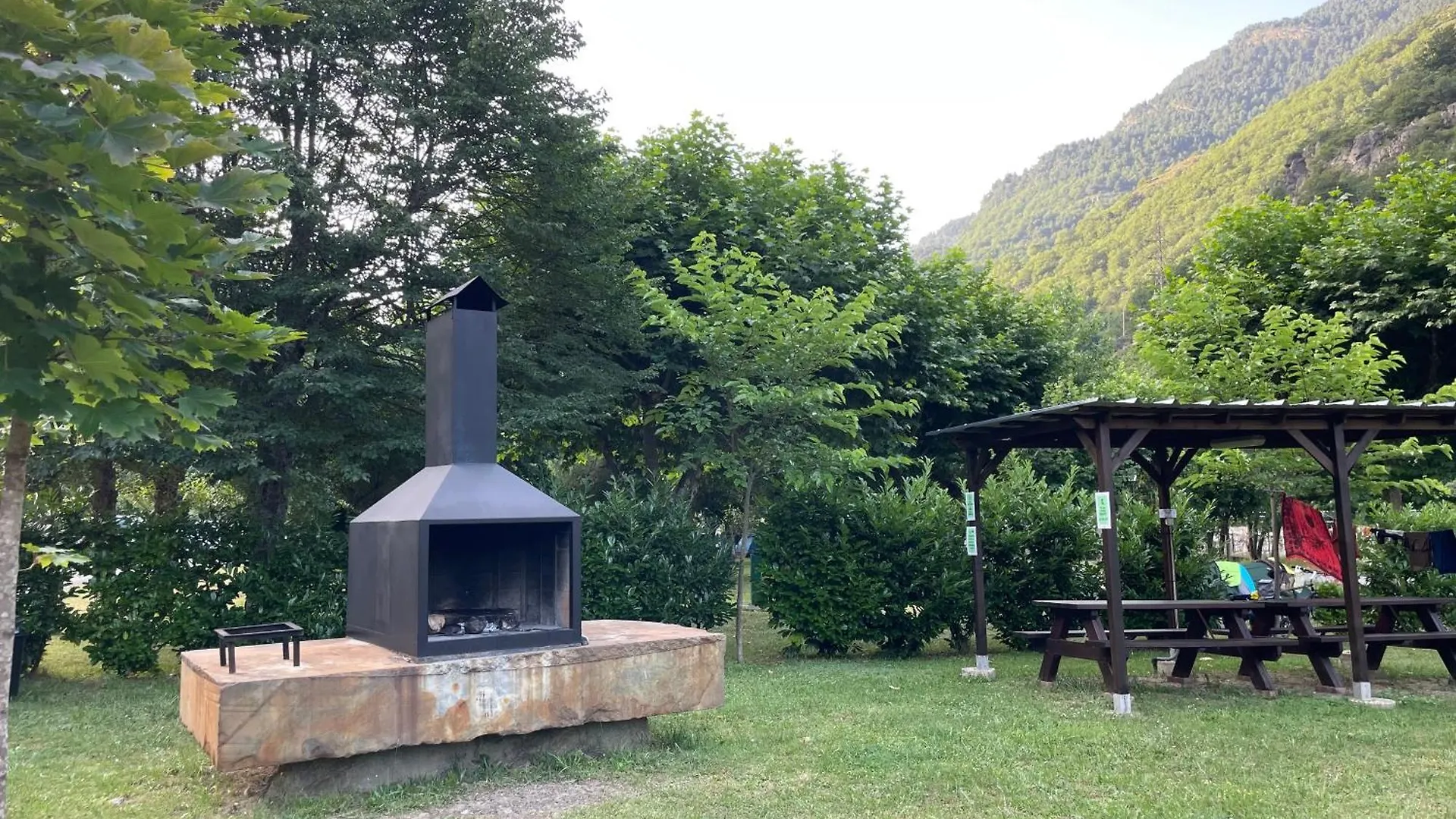 Campsite Camping Forcanada Era Bordeta